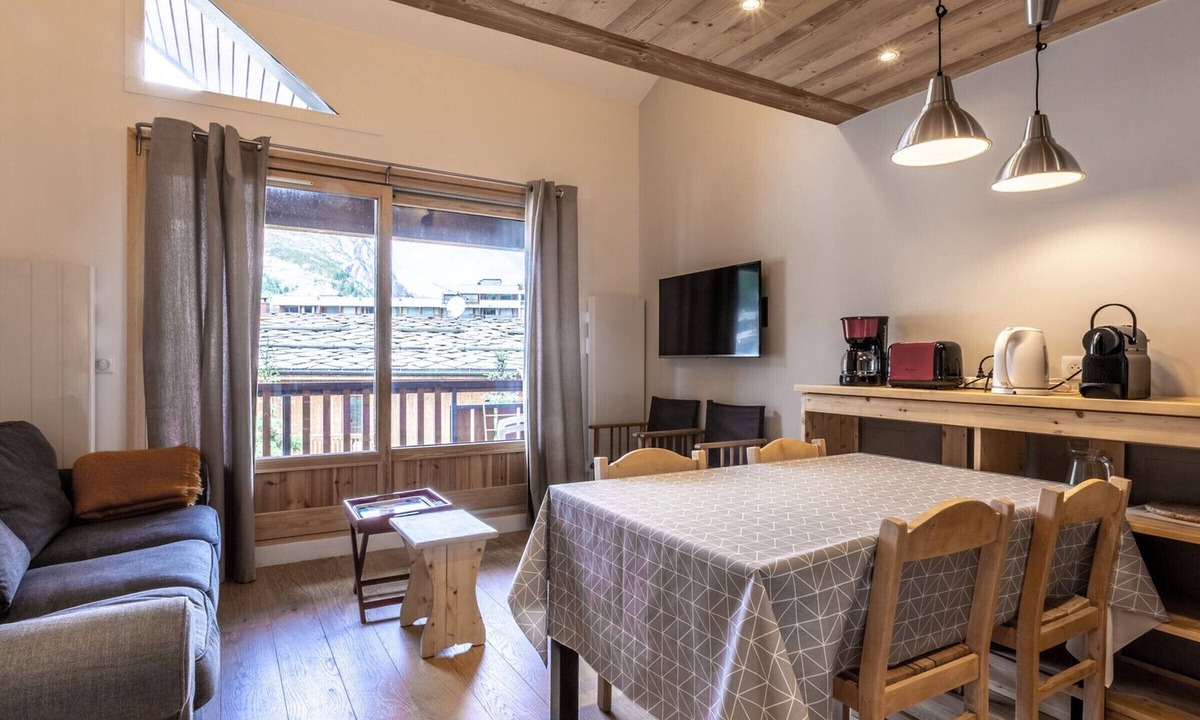 Val-d'Isere Apartment | Superb central apartment, 5 ppl, near slopes