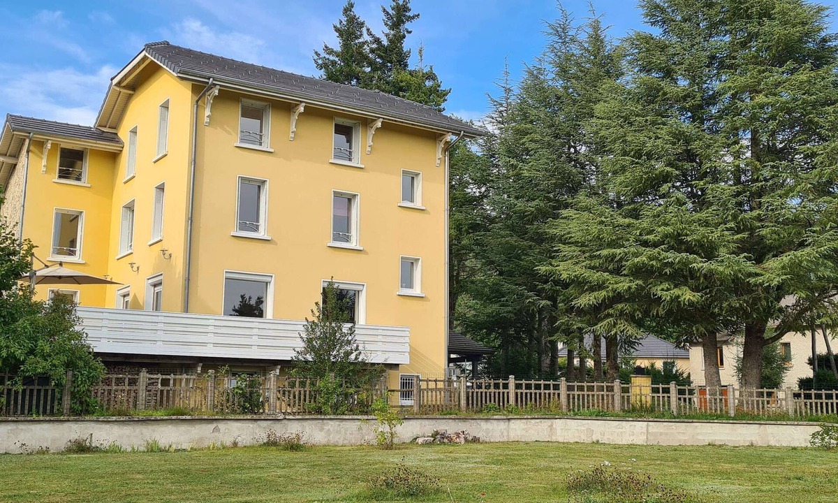 Le Chambon-sur-Lignon House | Superb country house in the mountains