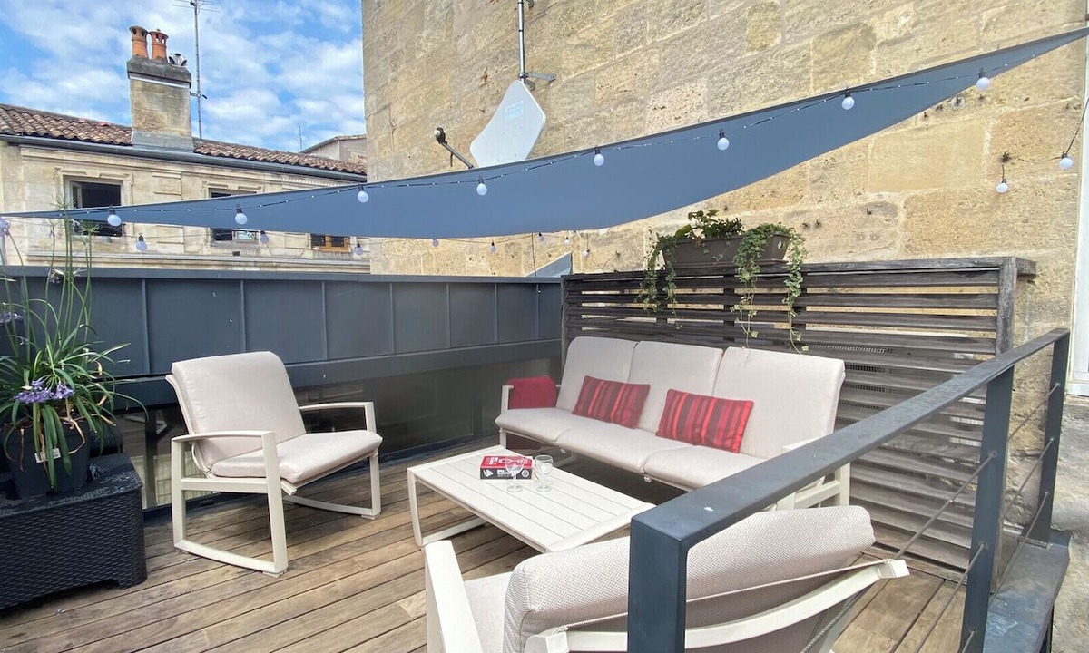 Saint-Bruno - Saint-Victor Apartment | Superb quality duplex in hypercentre with rooftop and air conditioning