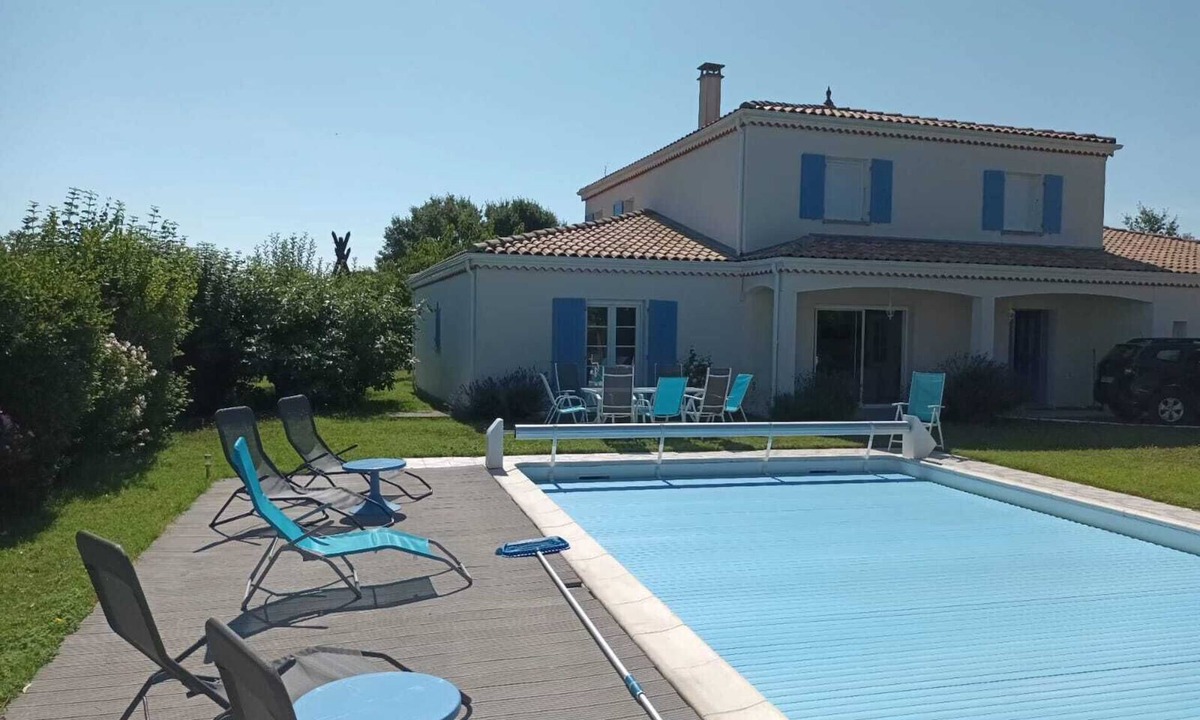 Saint-Augustin Villa | Superb, spacious 12 P villa, large park, swimming pool, poolhouse. Beach nearby.
