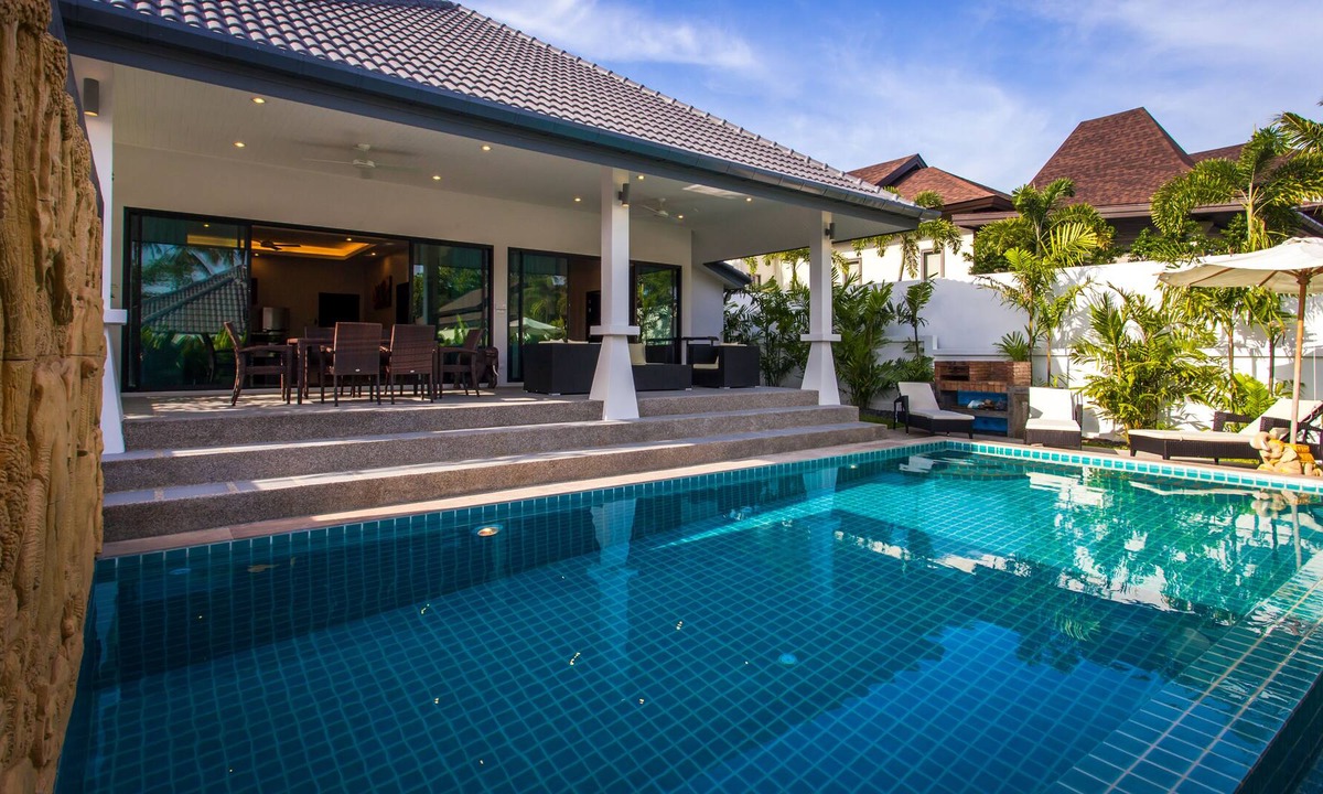 Ban Saiyuan Villa | SUPERB TWO BEDROOM VILLA WITH POOL 9M