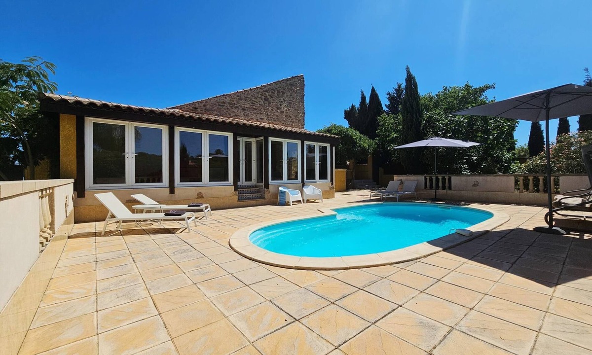 Bize-Minervois House | Superb villa with a private pool in Bize