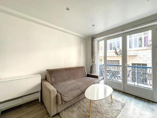 Prado - Republique Apartment | Superbe appartement avec terrasse centre-ville et plage à 5 min