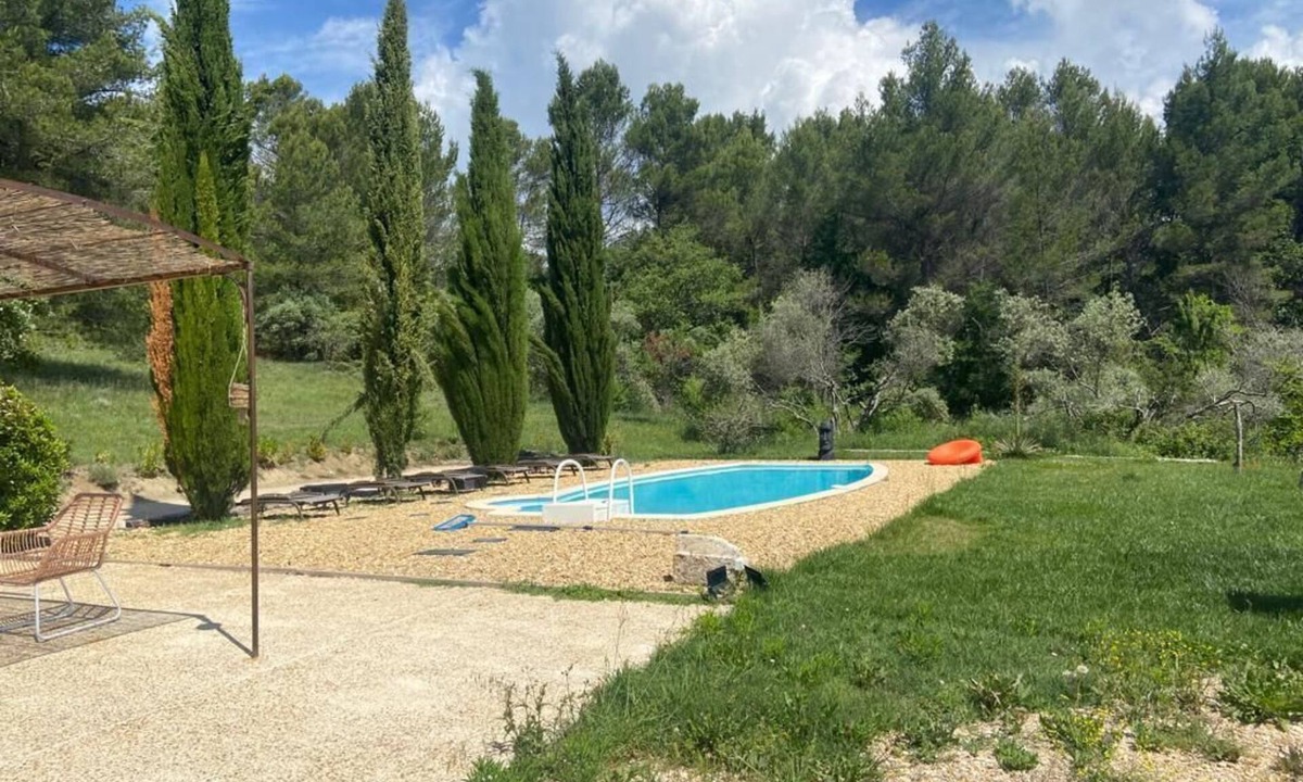 Saint-Saturnin-les-Apt House | Superbe Propriété Avec vue Imprenable, Piscine, jeu de Boules au Cœur du Luberon