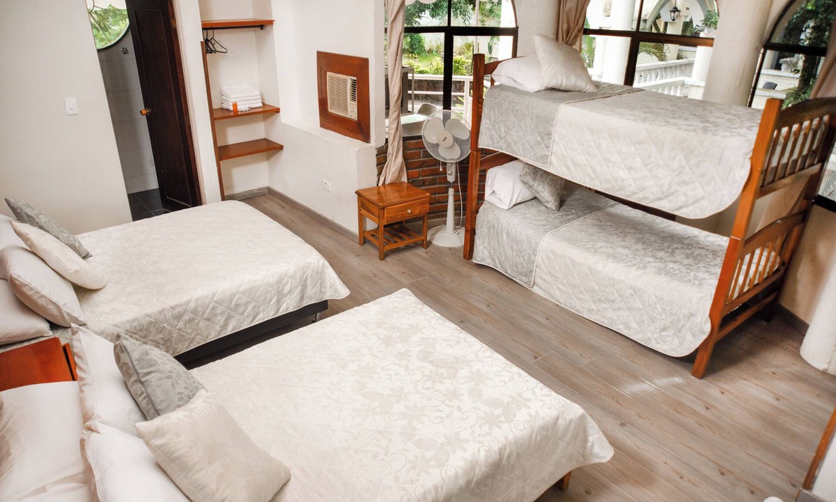 San Gil Hotel | Superior Multiple con Balcon