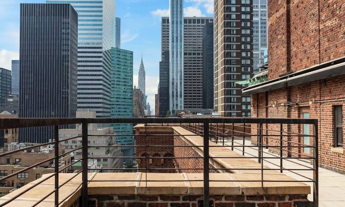 Central Park South Hotel | Superior Two Double Beds at Hotel 57 | Roof Deck w/View of NYC | Pet-Friendly
