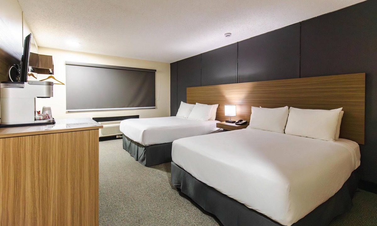 Smithers Hotel | SureStay by Best Western Smithers
