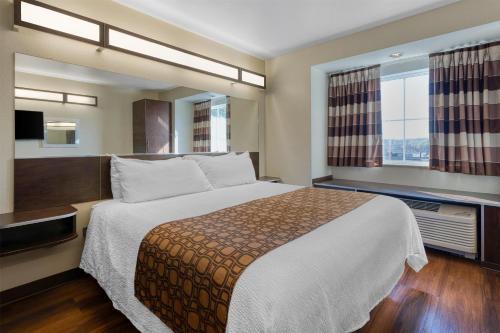 Buckhannon Hotel | SureStay Plus Hotel by Best Western Buckhannon