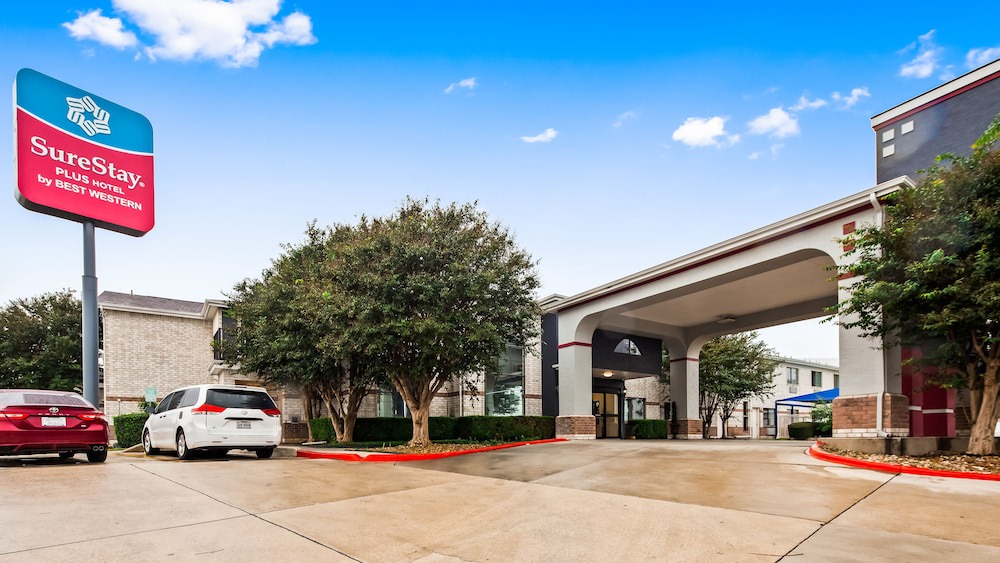 North San Antonio - SAT Hotel | SureStay Plus Hotel by Best Western San Antonio Airport