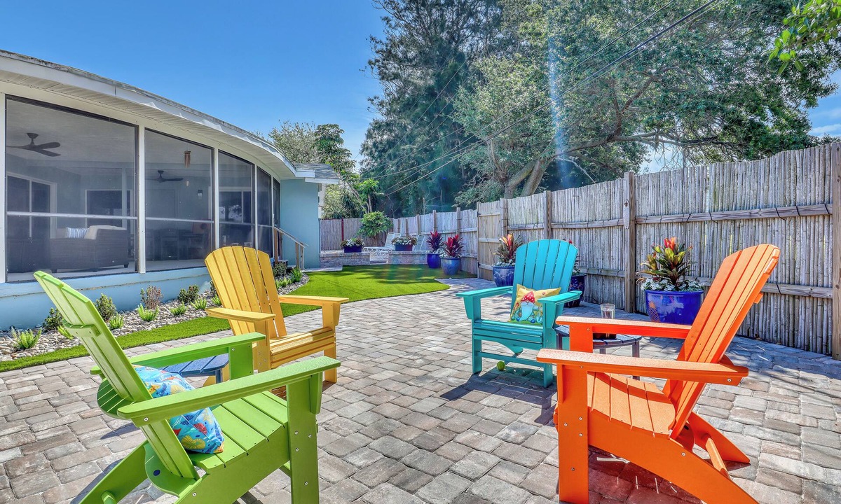 Cocoa Beach House | Surf’s Up! Beachside home/Riverfront Club access