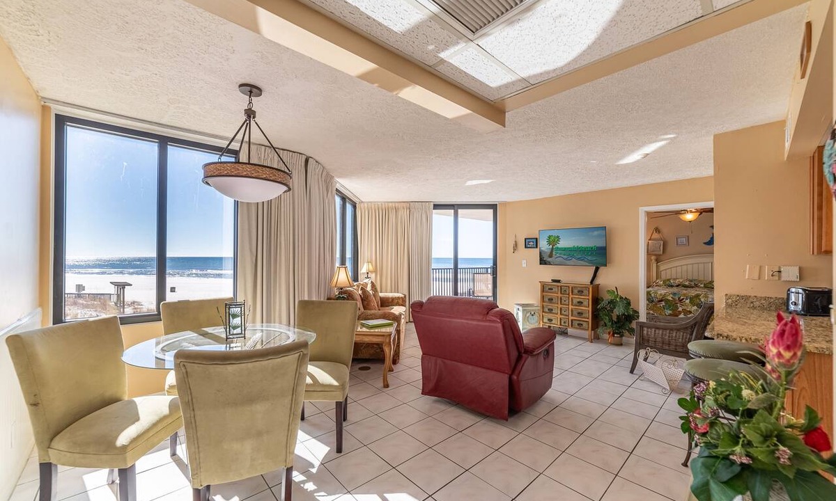 Panama City Beach Condo | Surfside Sandcastle-Sunbird-Beachfront PCB, King Suite-Book Summer Vacay Now!