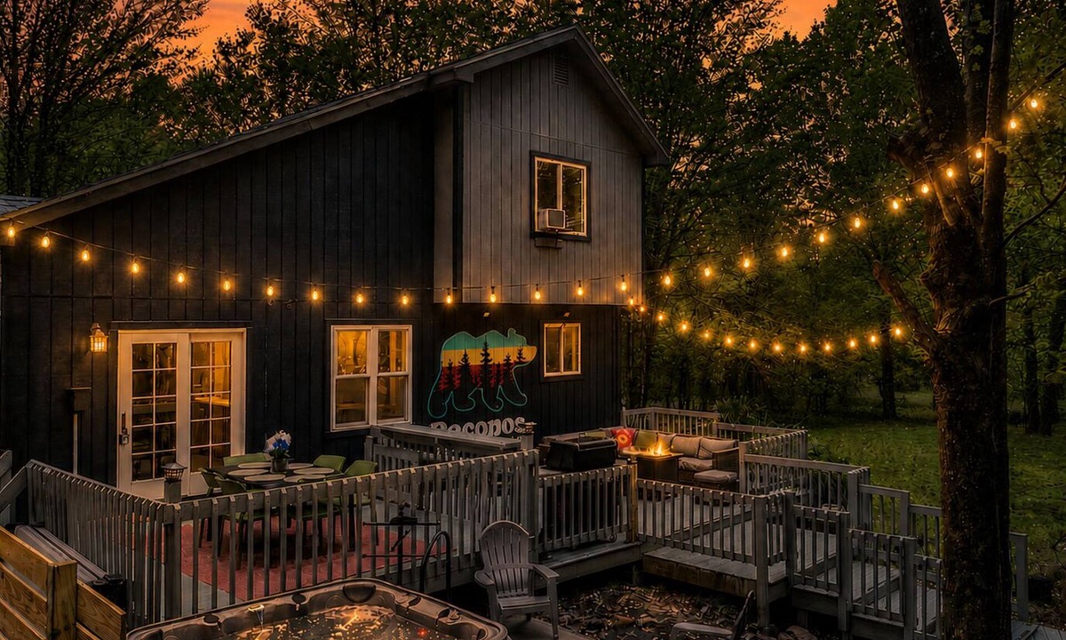 Briar Crest Woods Cottage | Surrounded by nature! Private Lake, King Bed, Peaceful Deck & Game Room!