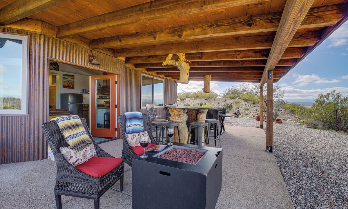 Cornville Cottage | Surrounding Mtn & Valley Views! Cornville Getaway