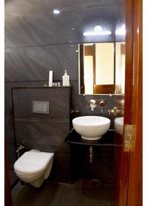 Gwalior Hotel | SVC Inn