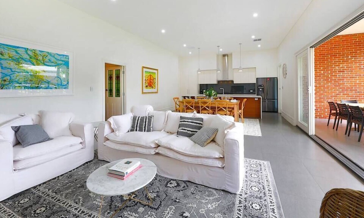 Rose Park Villa | SWAINE HOUSE a stunning & classic luxurious villa