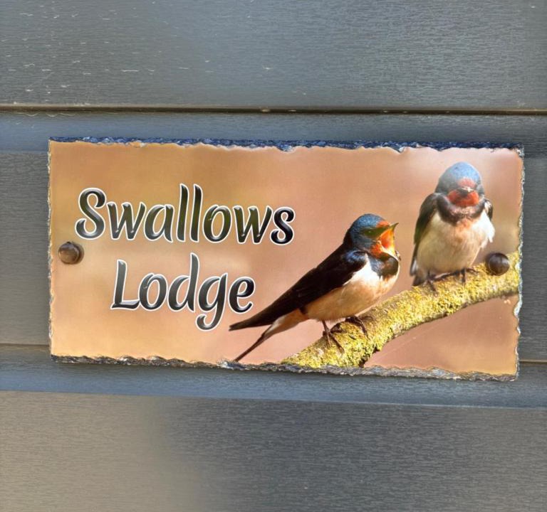 Bathgate House | Swallows Lodge