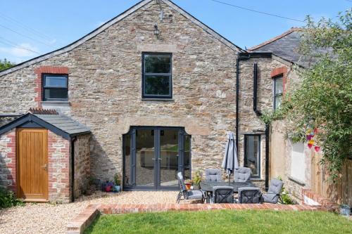Widegates House | Swallows Rest Cottage - 3 Bedrooms - Nr Looe