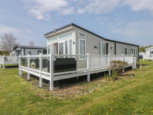 Flookburgh House | Swan Haven
