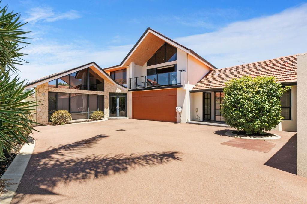 Applecross Apartment | Swan River Apartment