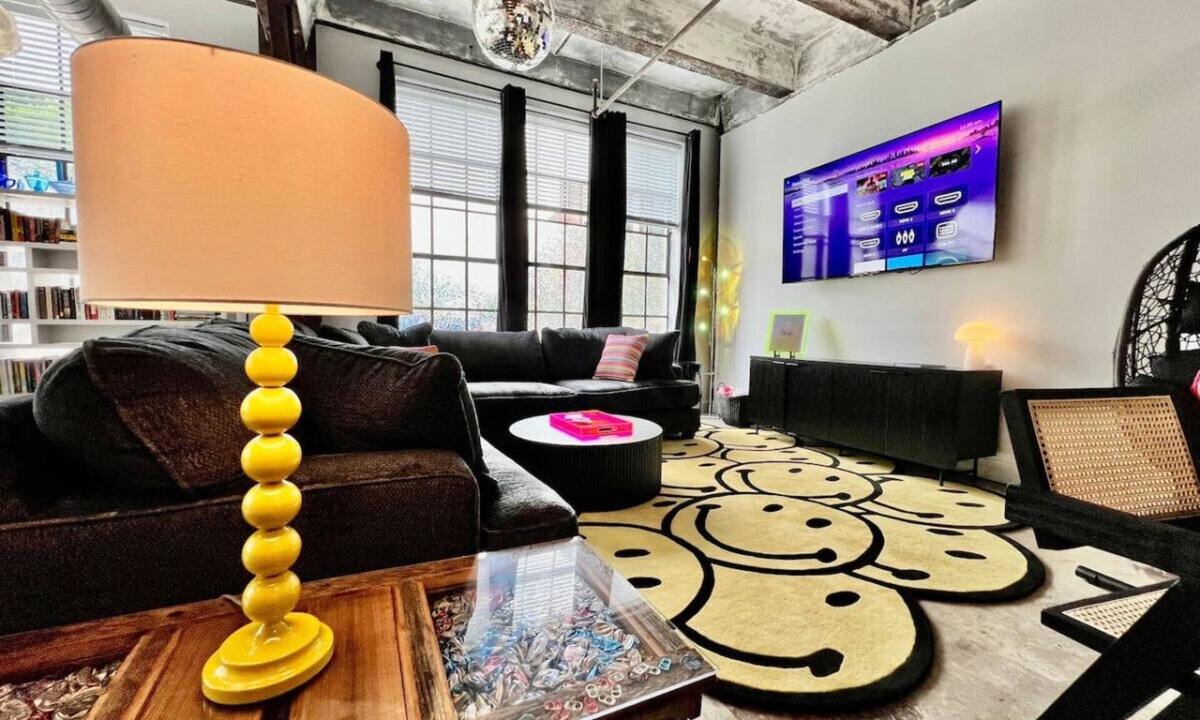 Otterbien Home Apartment | Swanky, Funky, Groovy, loft space Cincinnati, Ohio
