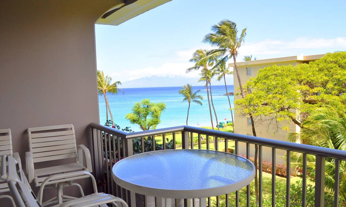 Kaanapali Condo | Sweeping Ocean Views | Aston Whaler at Kaanapali 0514 – Pool, Hot Tub & Spa