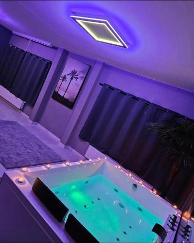 Oupeye Apartment | sweet