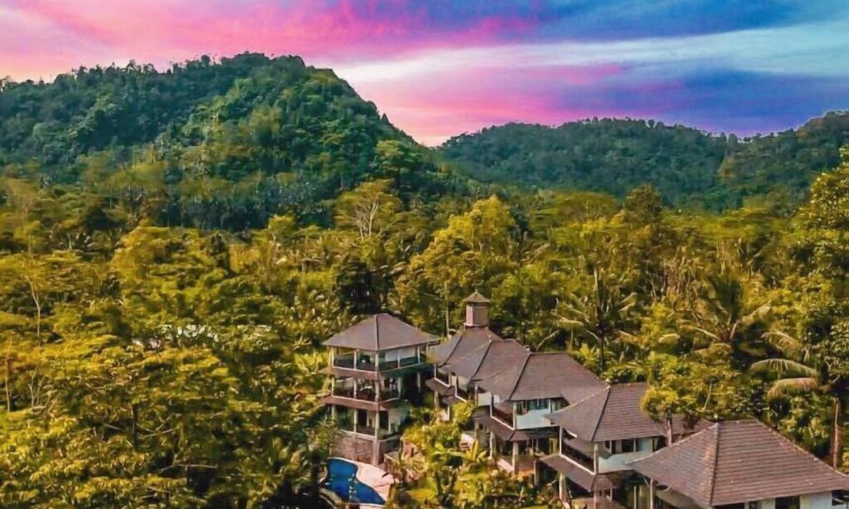 Selat Hotel | Sweet Escape