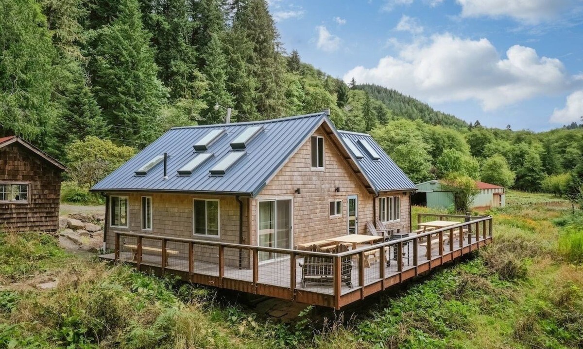 Cloverdale Cabin | Sweet Root Hollow - 12 Private Acres on Farmer Creek