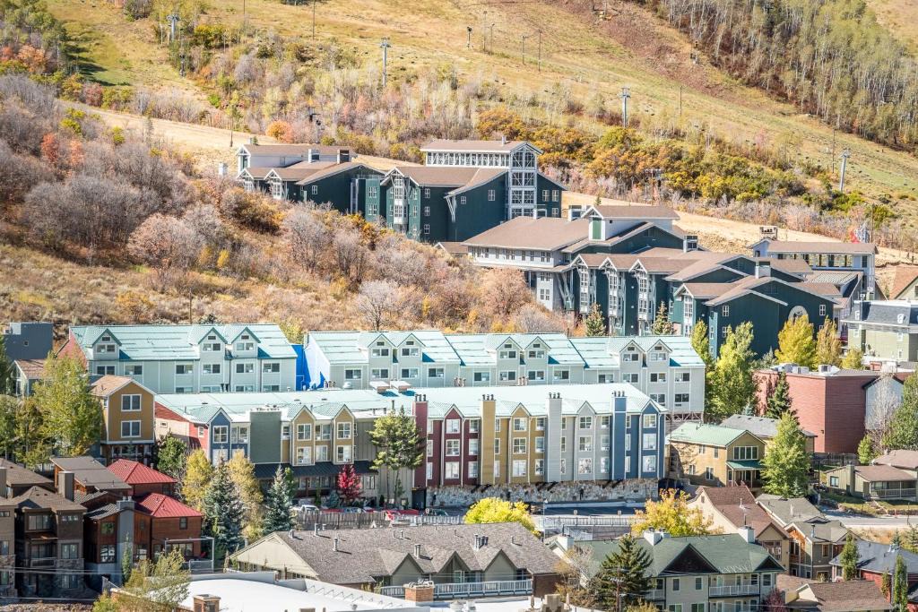 North Park City Hotel | Sweetwater Lift Lodge