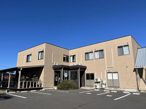 Hyuga Hostel | SWELL