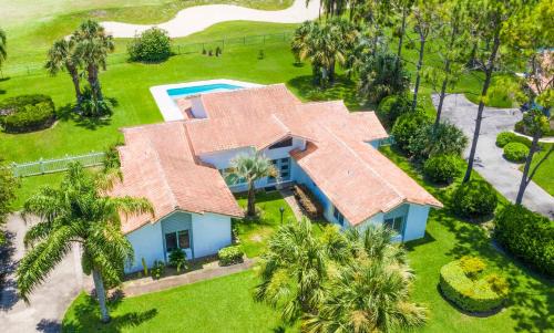 Clermont House | SWISS 31 - Golf Course