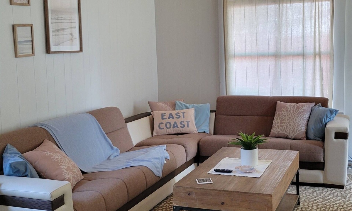 Sylvan Beach Cottage | Sylvan Beach Cottage in the heart of Sylvan Beach NY