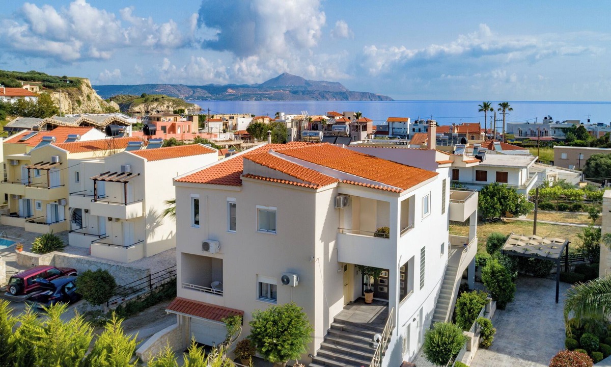 Almyrida Apartment | SYNNY AND COMFORTABLE STUDIO NEAR CRYSTAL WATER SANDY BEACH