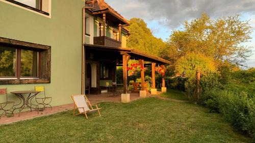 Odorheiu Secuiesc Villa | Szejke Villa