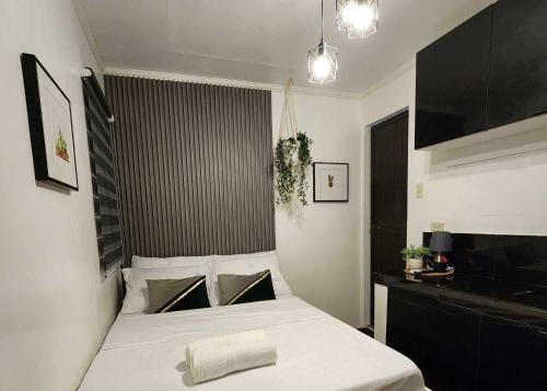 Highway Hills Hotel | T&A Building