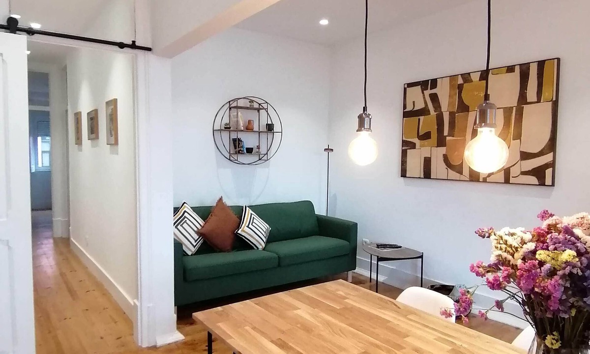 Lisbon Old Town Apartment | T2 w/balcony