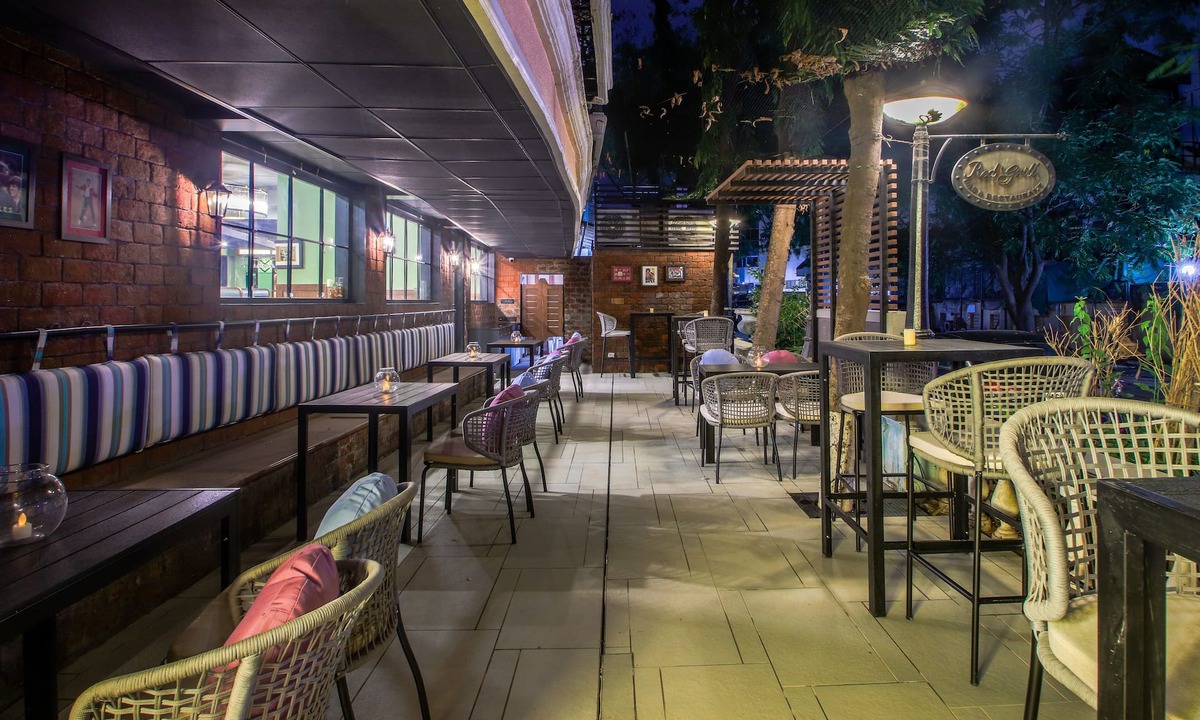 Vile Parle East Hotel | T24 Retro