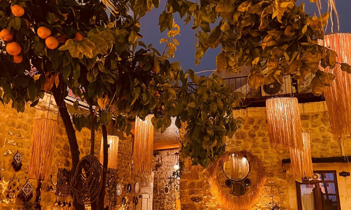 Eyyubiye Hotel | Taştepeler Konak