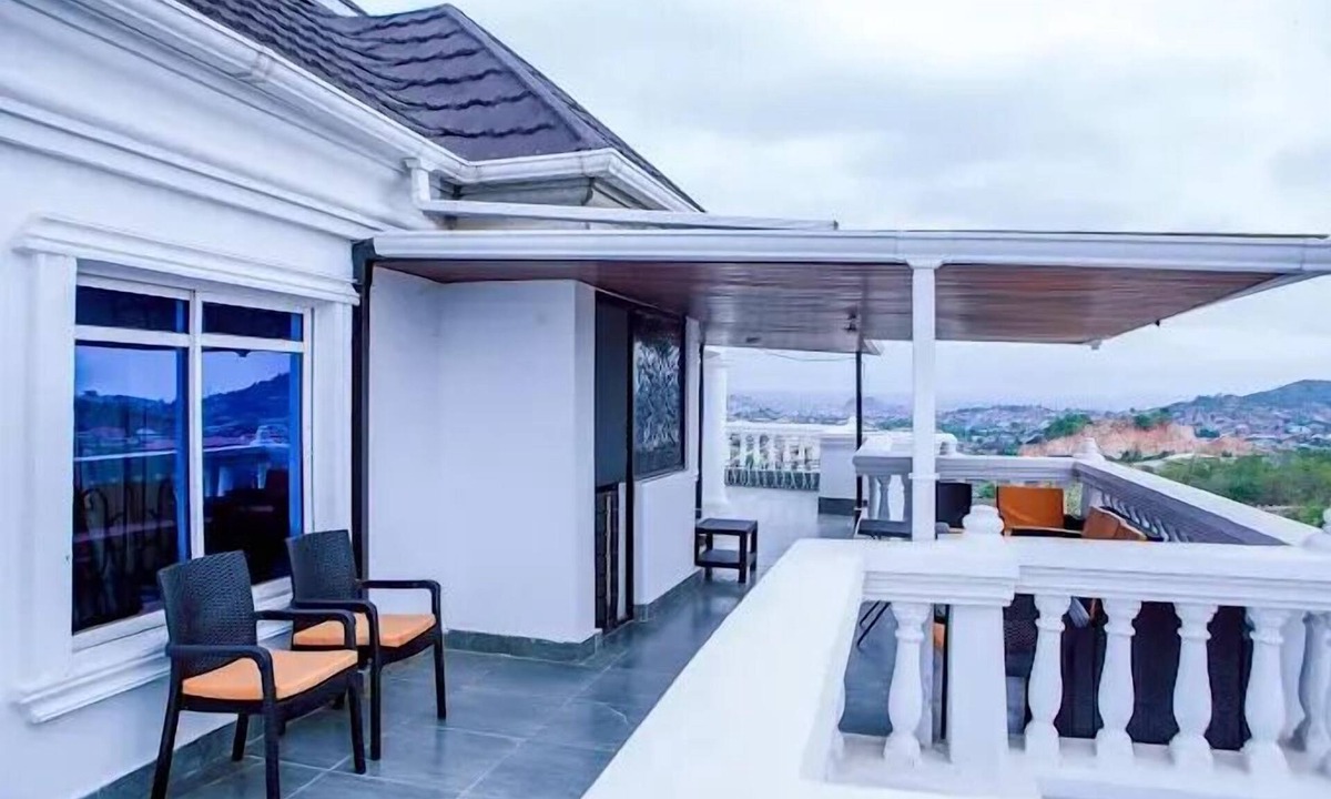Ado Ekiti Hotel | TAJ SUITES