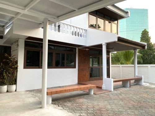 Chatuchak Apartment | Take a Rest Home Ratchayothin