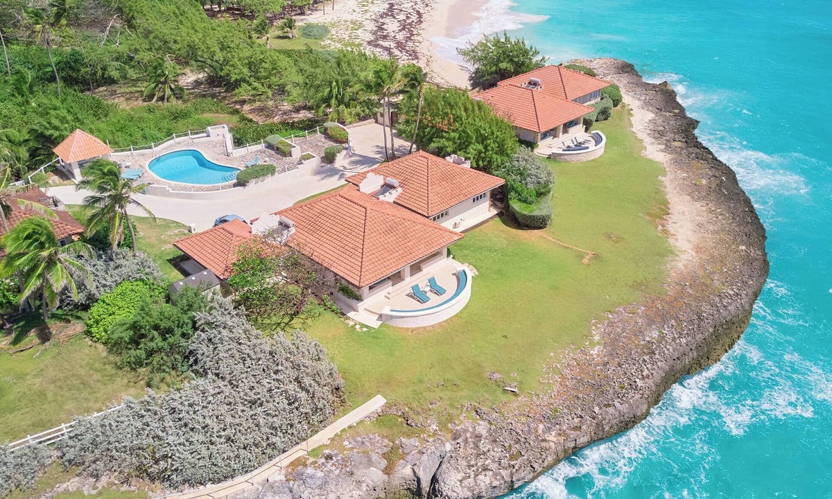 Long Bay House | Take it easy at this unique and tranquil ocean front getaway.
