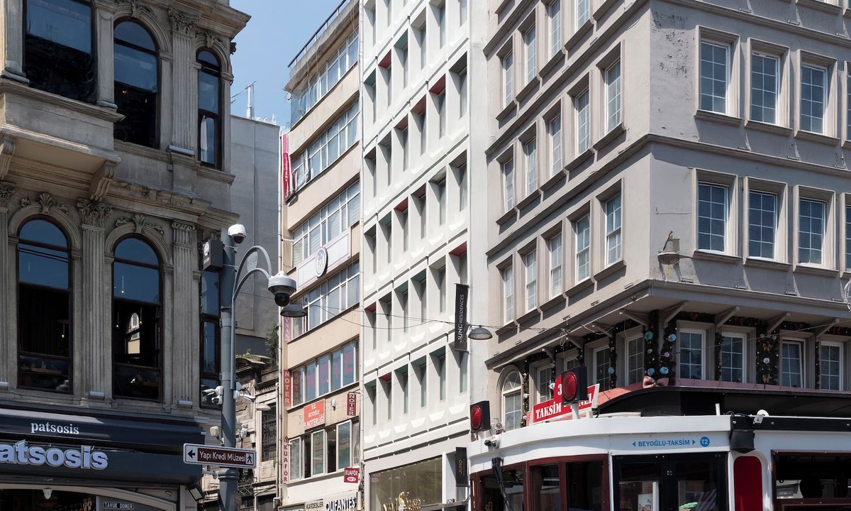 Pera Apartment | TAKSiM JUNO RESİDENCES
