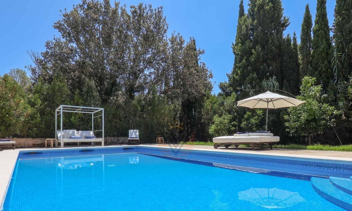 Son Servera Cottage | Talaiot de Pula elegant holiday home with swimming pool at the foot of the golf