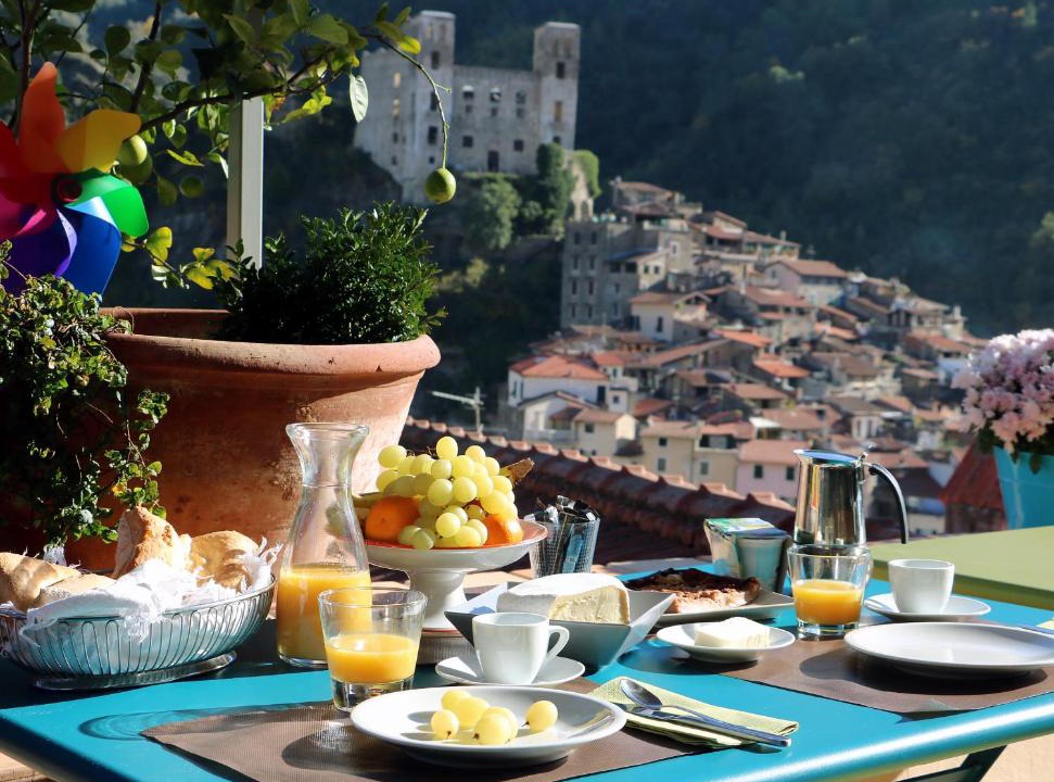 Dolceacqua Bed & Breakfast | Talking Stones
