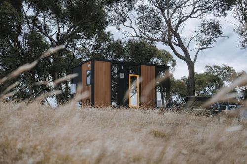 Tallarook House | Tallarook Hilltop Tiny House 1 by Tiny Away