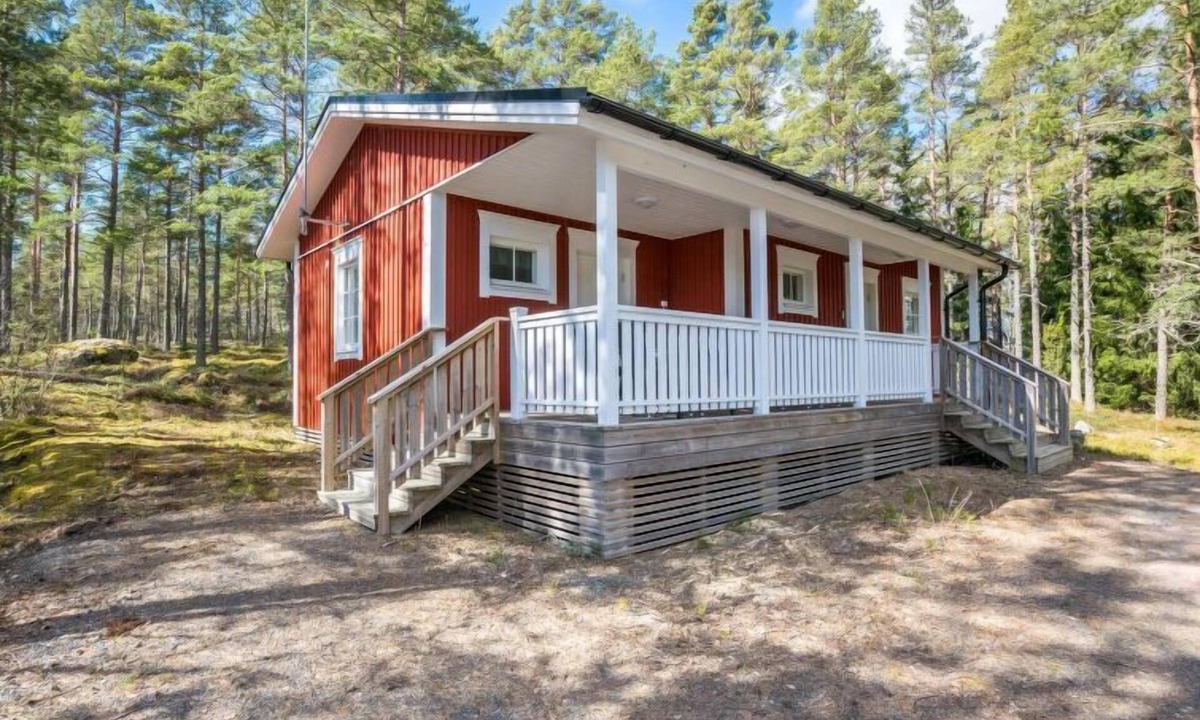 Raseborg House | Tallbacka 2 by Interhome