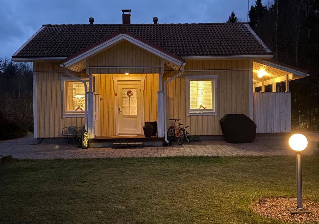 Merikarvia Apartment | Talo Merikarvian keskustassa lähellä Merta!