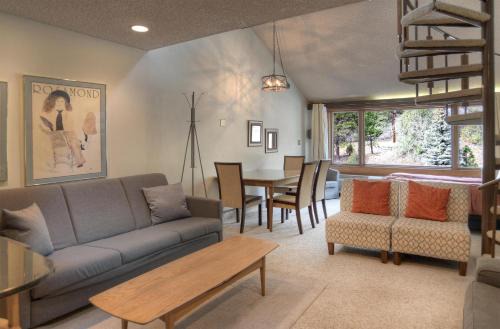 Purgatory House | Tamarron Lodge Loft 210