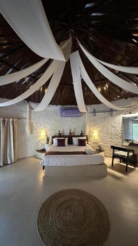 Avarghani Resort | Tanas