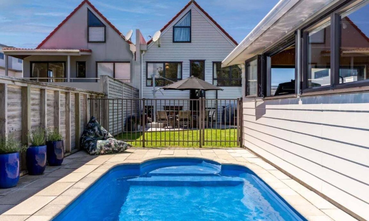 Whangamata House | Tangaroa Beachside Bliss